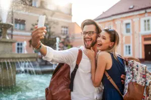 Gainesville, TX, dentist offers veneers